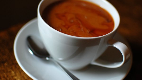 How the falling price of coffee is influencing migration to the U.S. 2