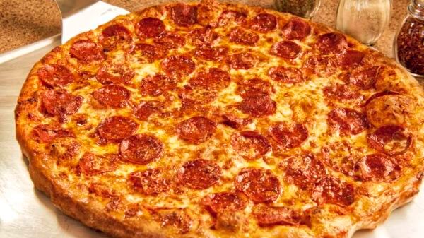 Popular Fulton pizza 1