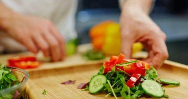 Armature Works is website hosting a cooking for youngsters this Saturday 5