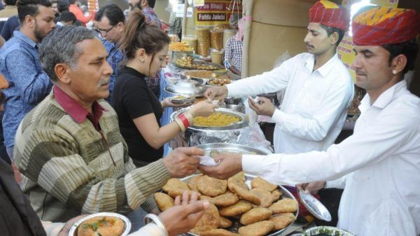 Patialvis get to have fun with multiple Indian cuisines at Saras Mela 4