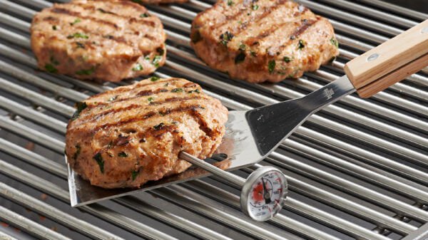 How to Clean a Grill—Charcoal or Gas—for Your Freshest Barbecue Fare 3