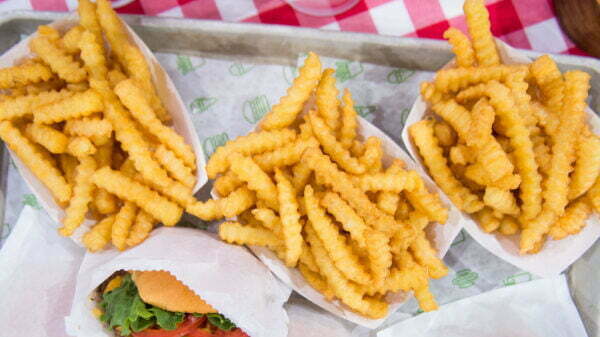 Satisfy your Hunger with these Special Crinkle Fries 6