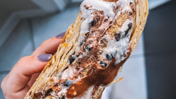 Ultimate S'mores Crunchwraps: A Delicious Twist on a Classic Treat 1